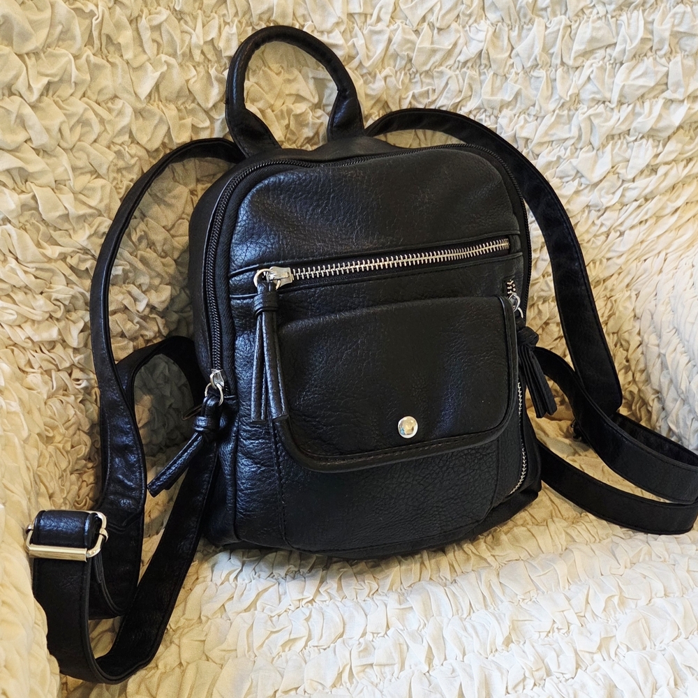 Bueno Black Leather Small Backpack